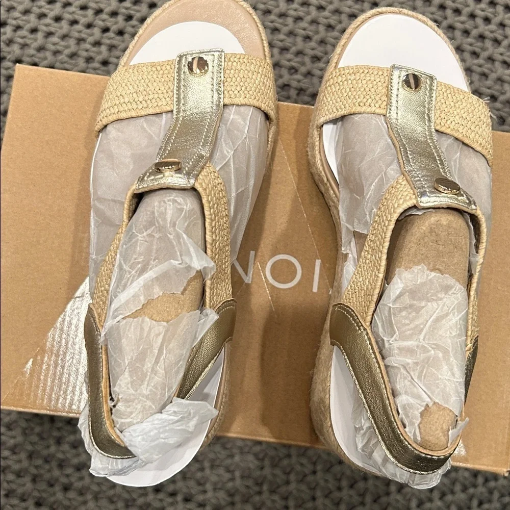Vionic Calera Gold Wedge 6.5 Wide